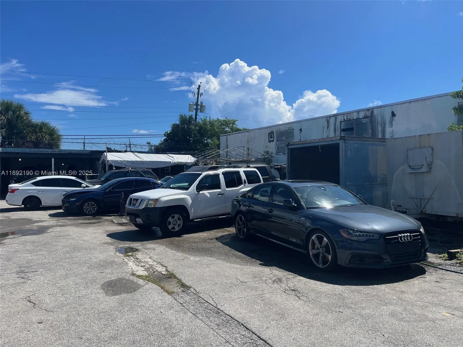 834 NW 10th Ter