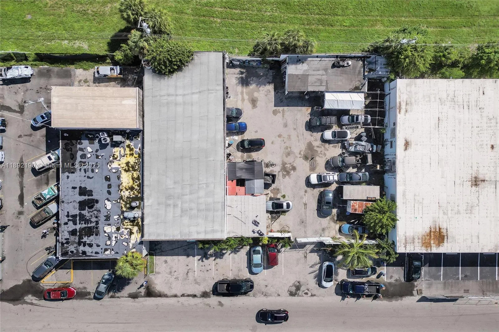 834 NW 10th Ter