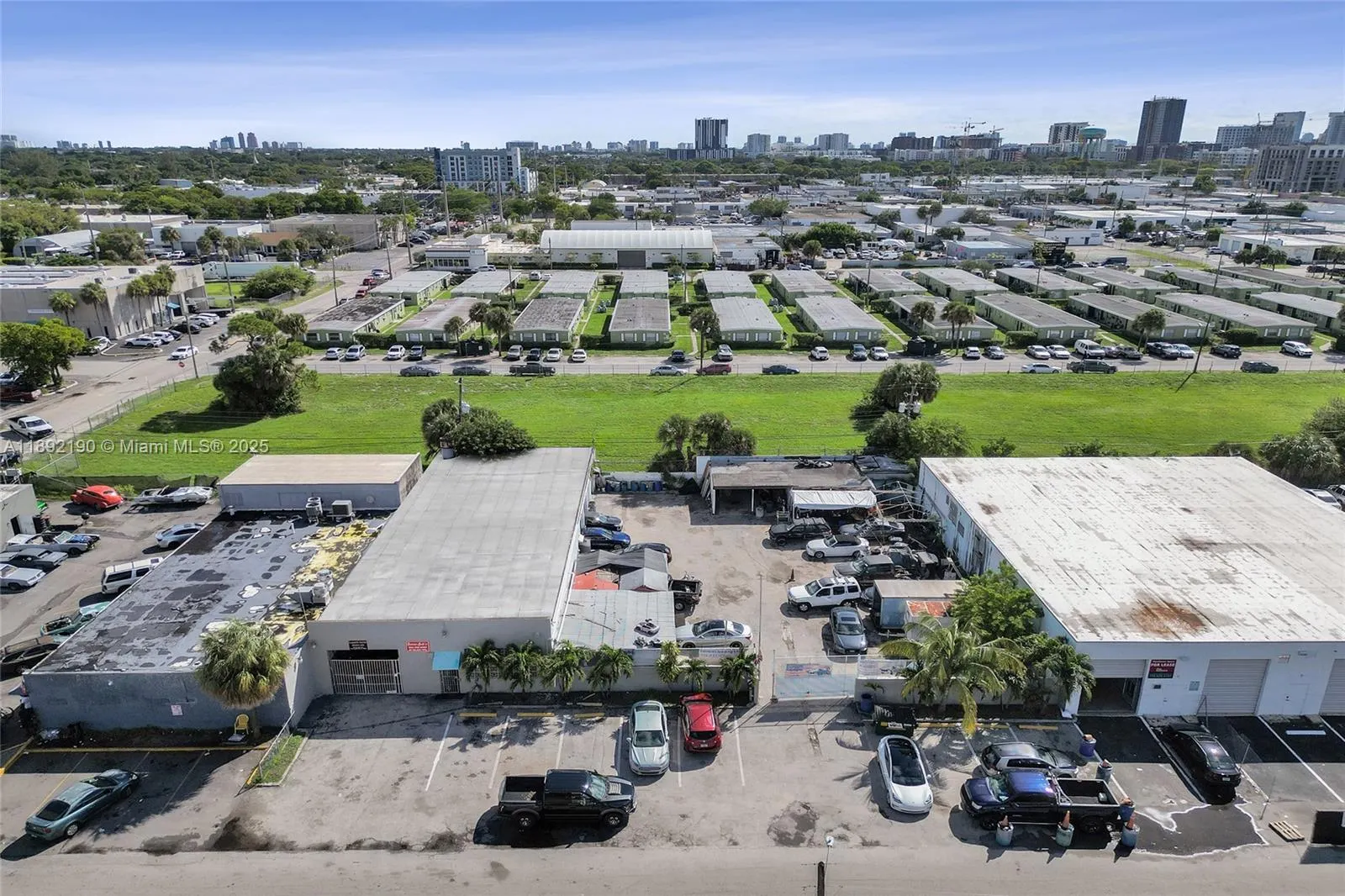 834 NW 10th Ter
