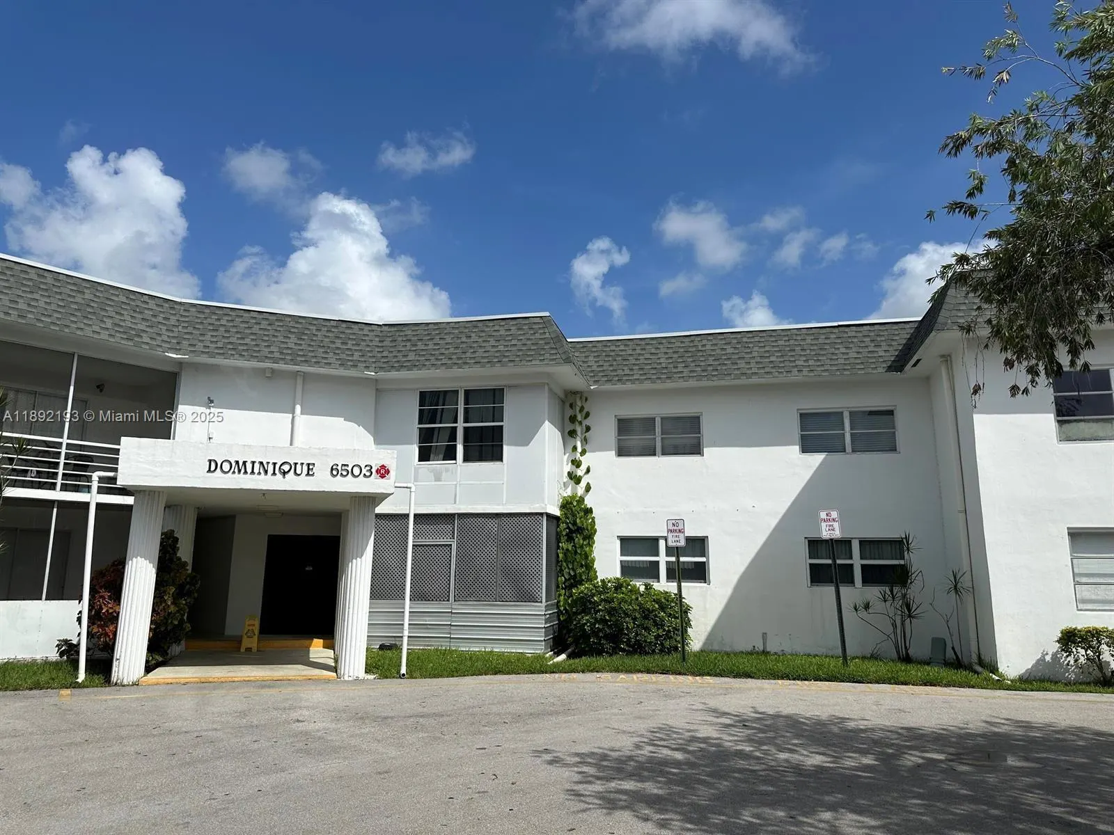6503 WINFIELD, #201-D