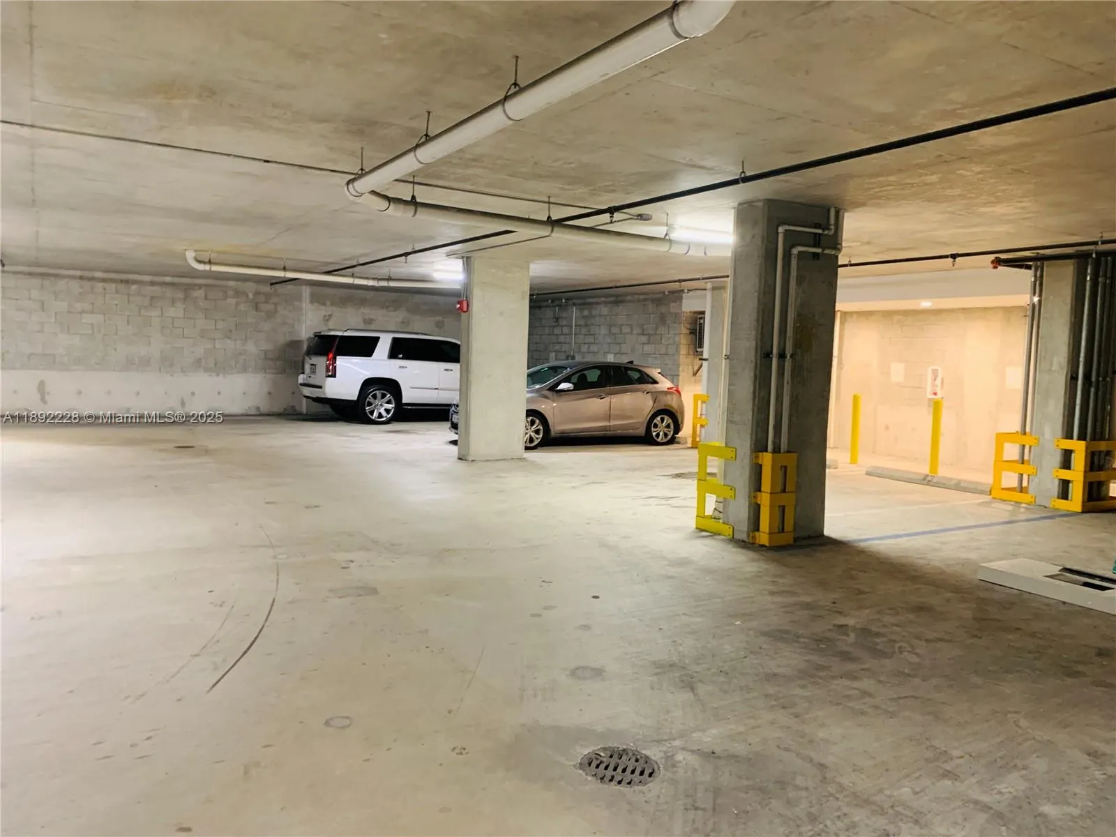 39 NW 7th Ave, #403
