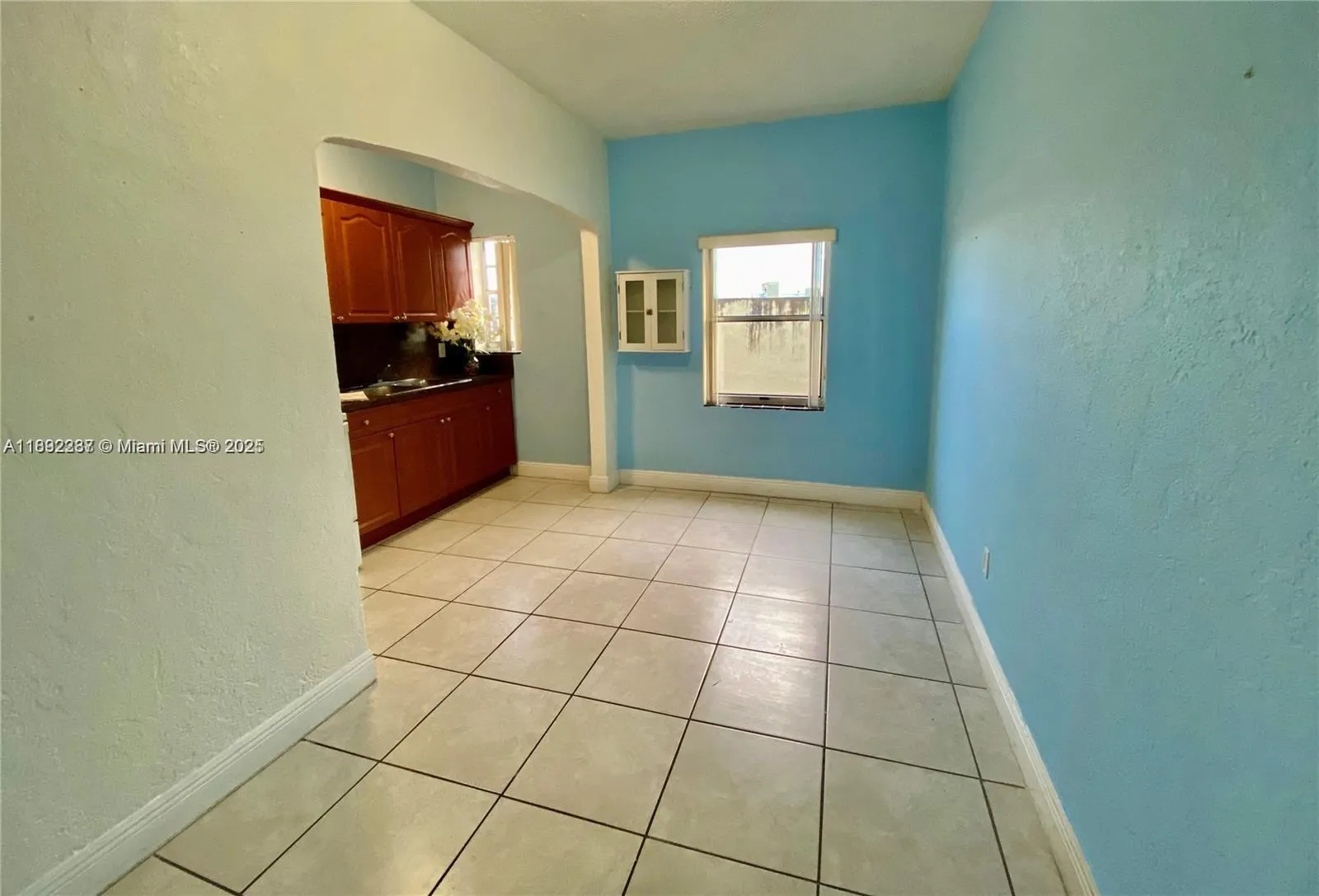 313 N Krome Ave, #B