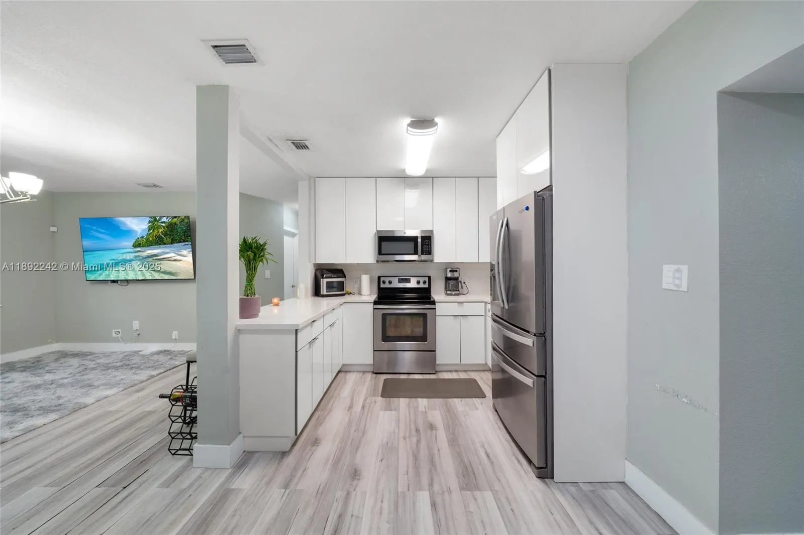 210 NW 126th St