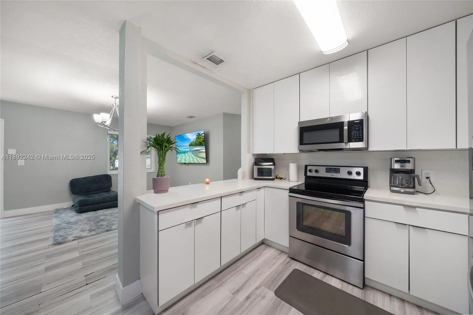 210 NW 126th St