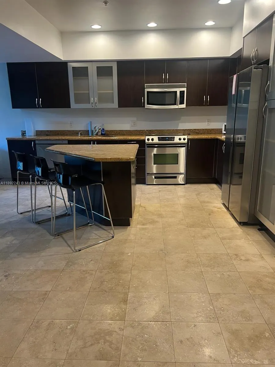 1755 E Hallandale Beach Blvd, #105E