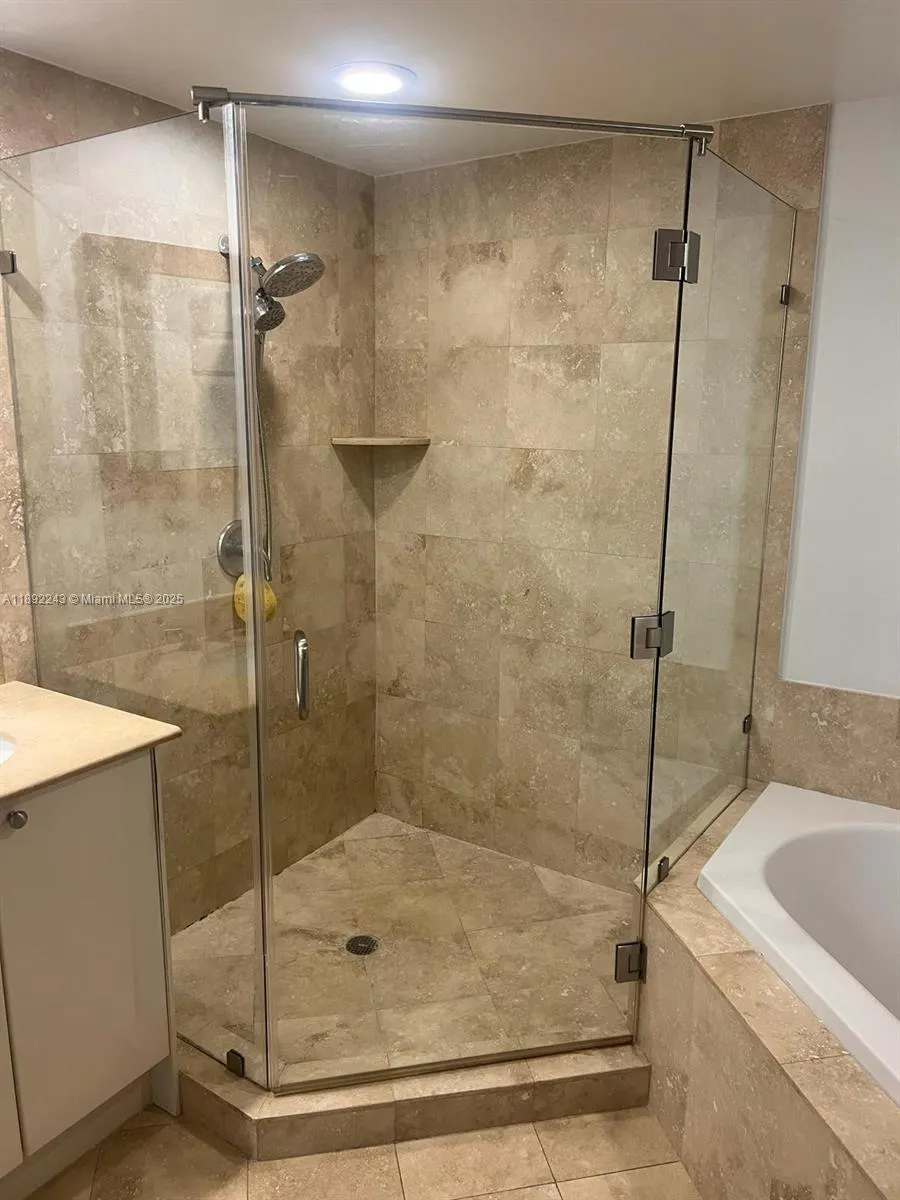 1755 E Hallandale Beach Blvd, #105E
