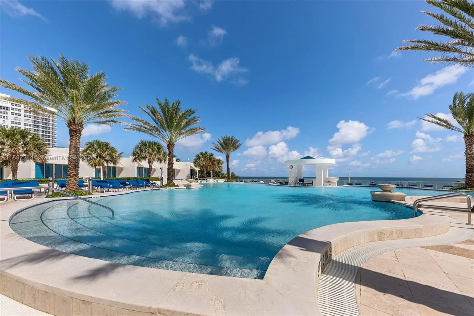 3101 S Ocean Dr, #707