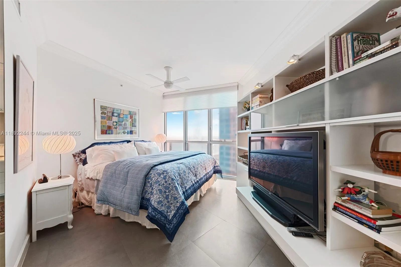 3101 S Ocean Dr, #707