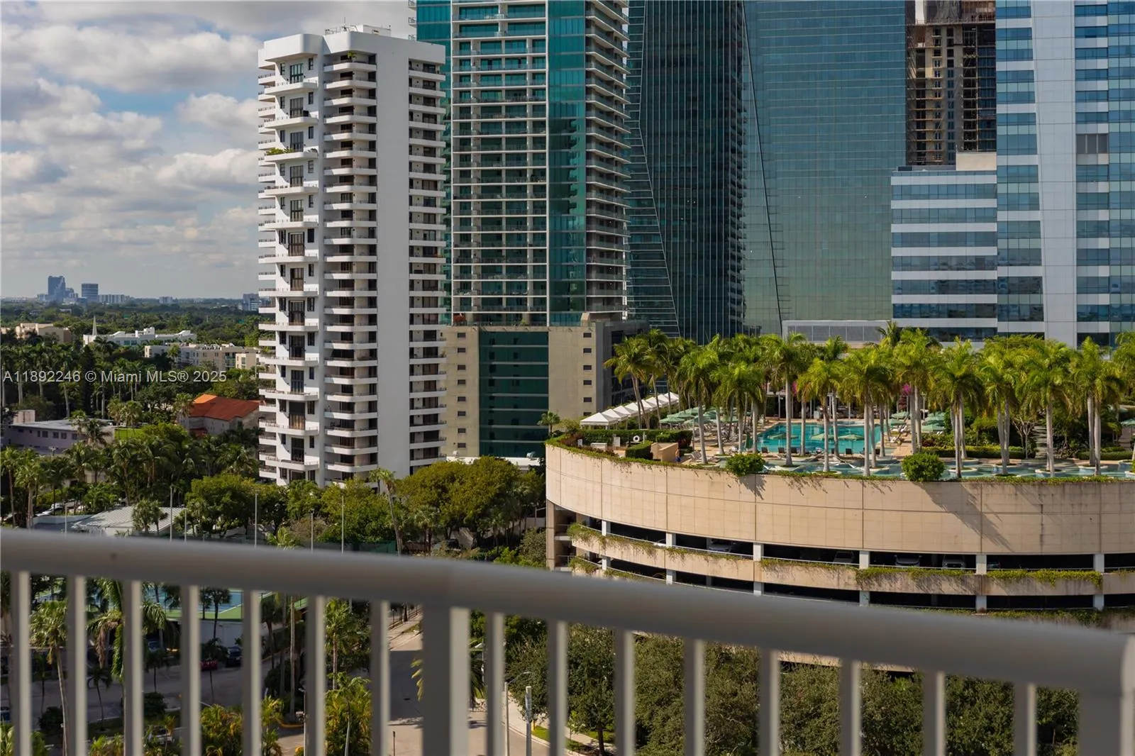 1420 Brickell Bay Dr, #1506D