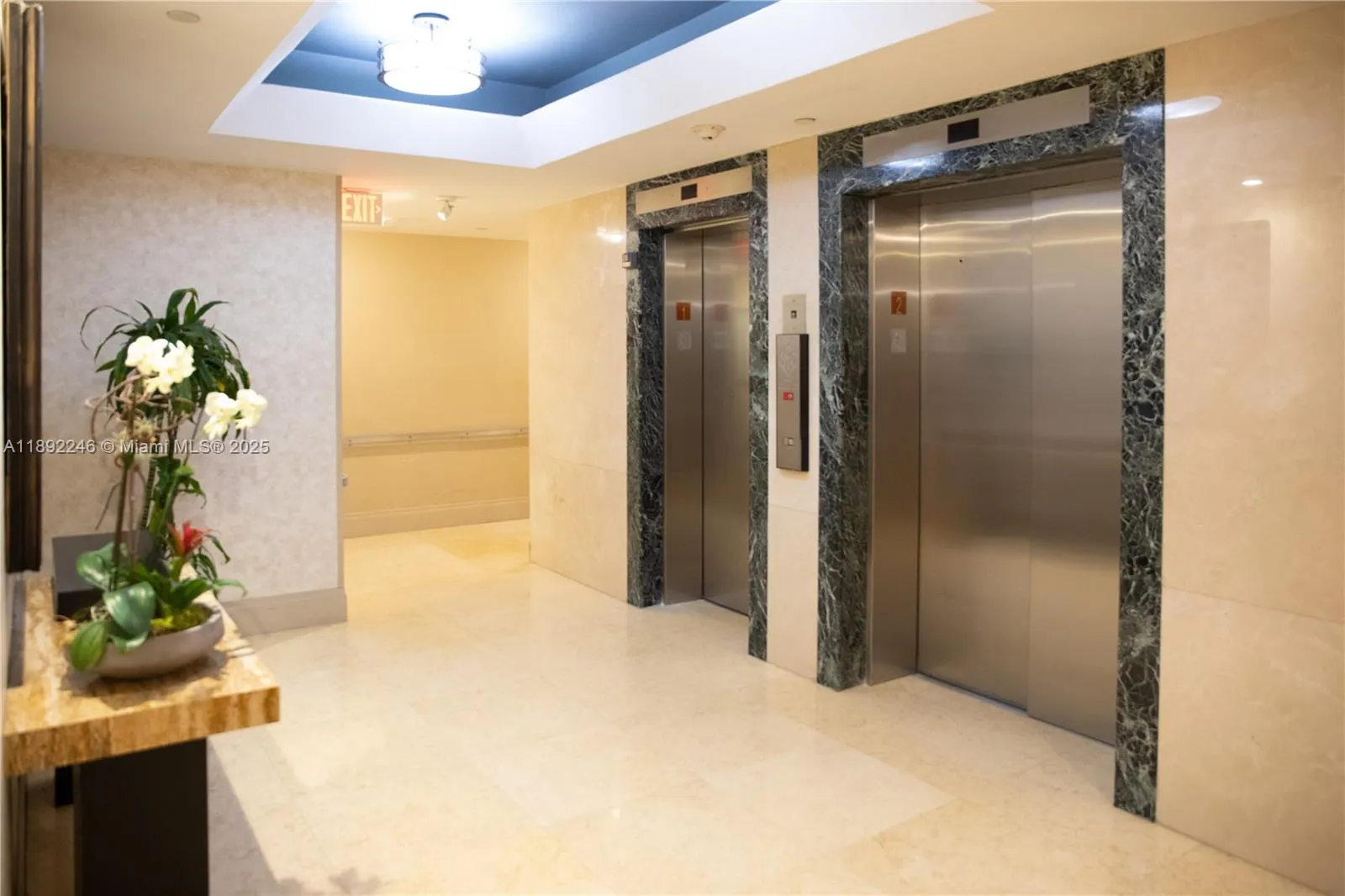 1420 Brickell Bay Dr, #1506D
