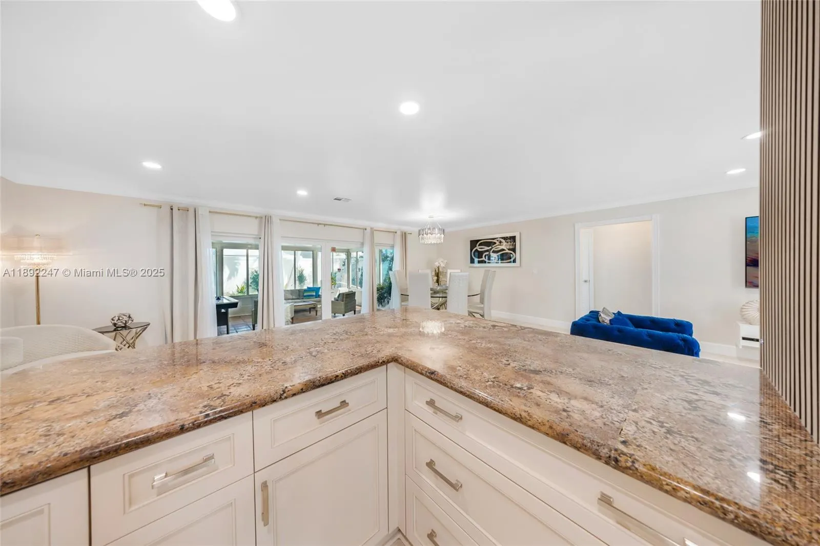 2115 NE 54th Ct
