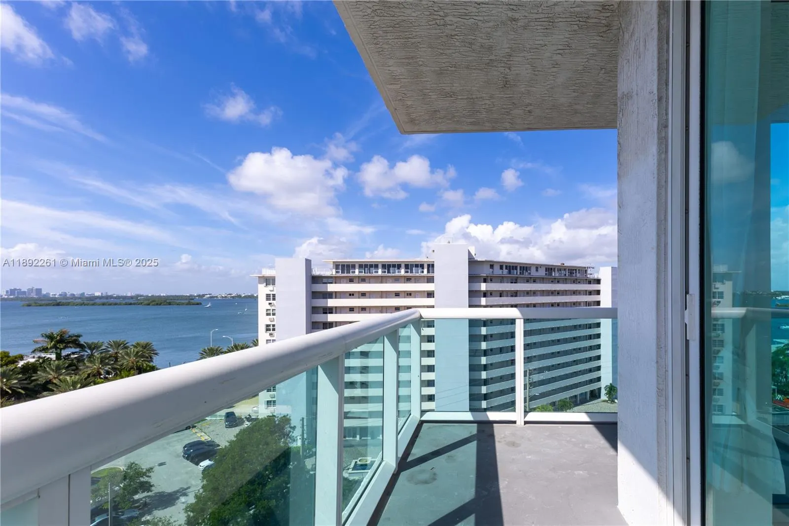 7900 Harbor Island Dr, #926