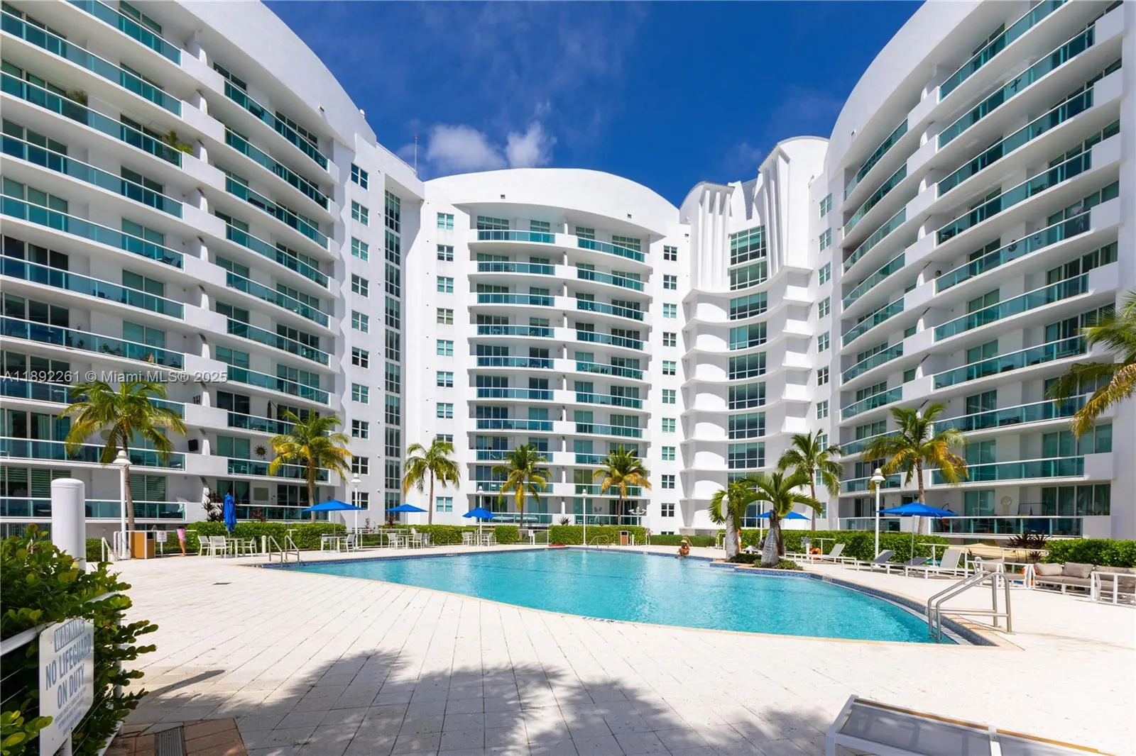 7900 Harbor Island Dr, #926