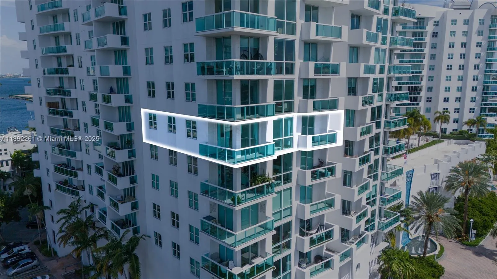 7900 Harbor Island Dr, #926