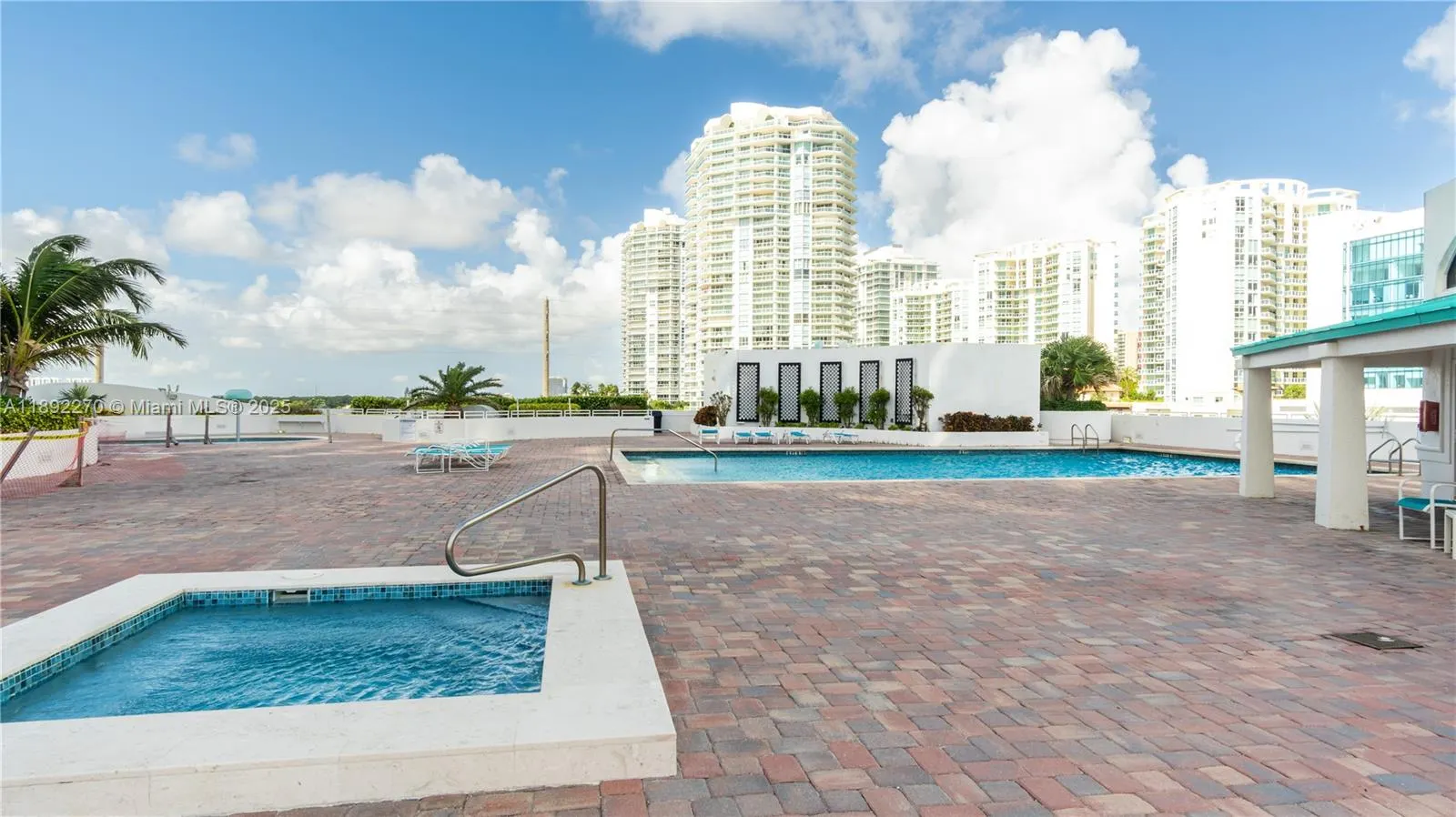 16425 Collins Ave, #OS16A