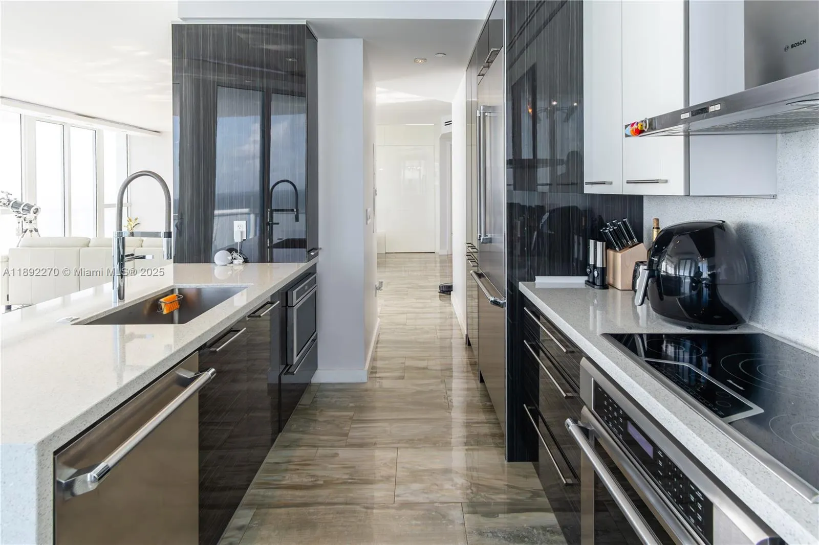 16425 Collins Ave, #OS16A