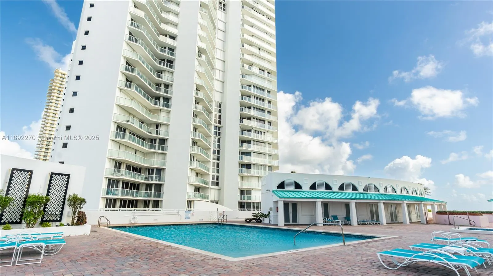 16425 Collins Ave, #OS16A