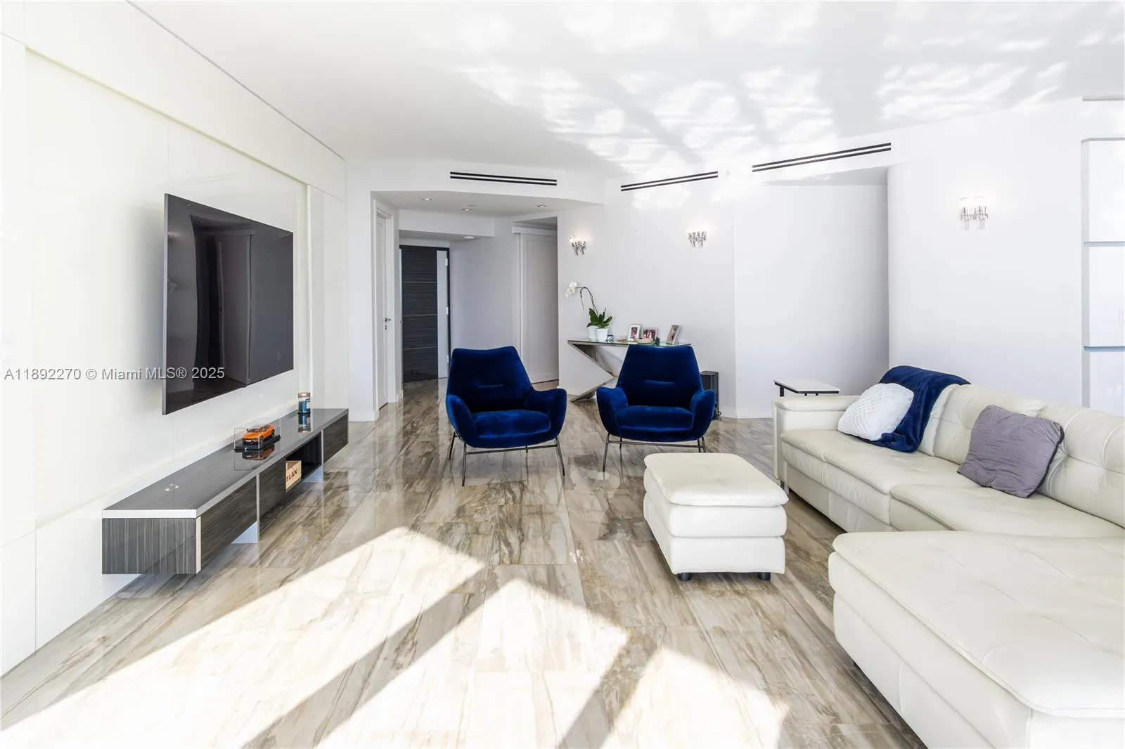 16425 Collins Ave, #OS16A