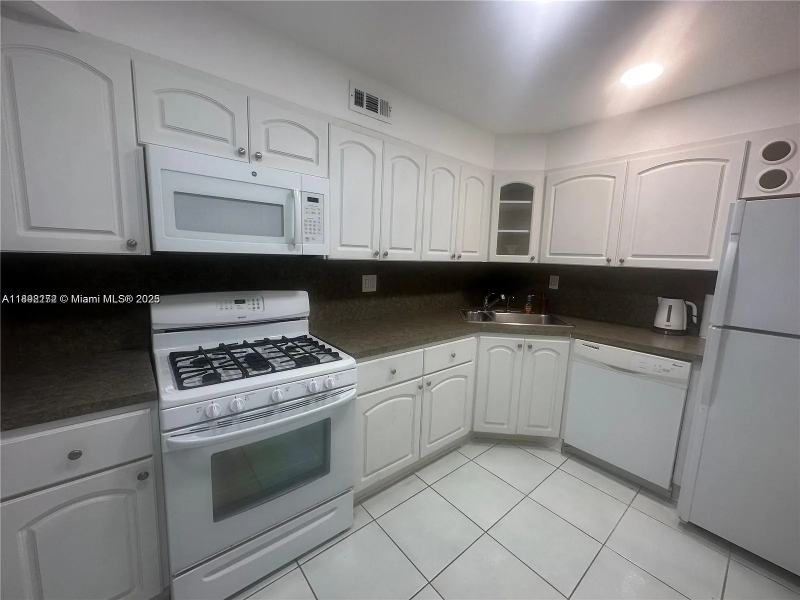 2030 S Ocean Dr, #1705