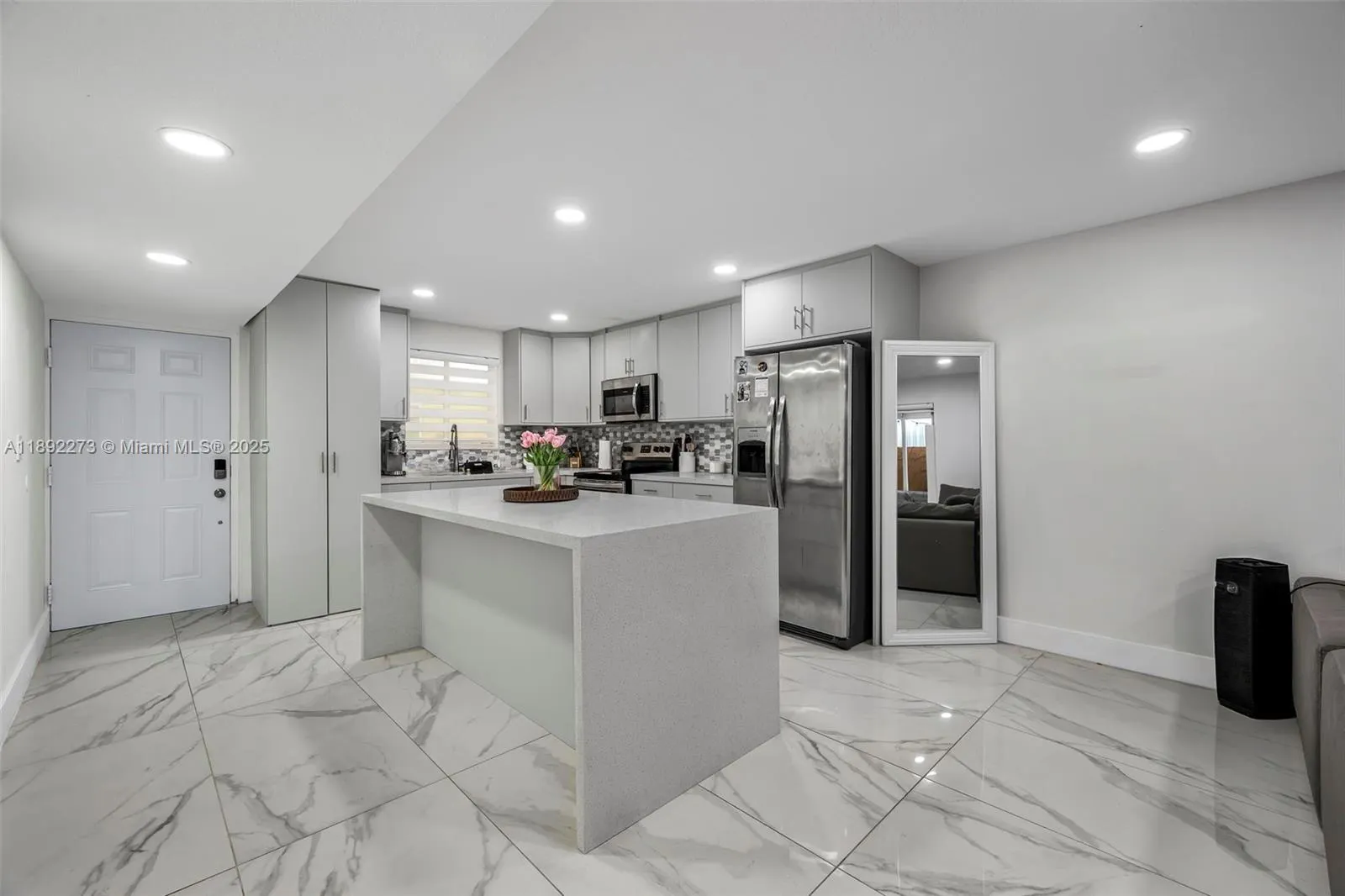 2985 W 80th St, #109