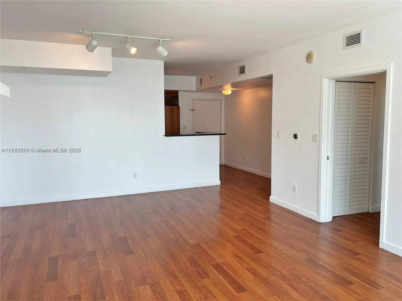 325 S Biscayne Blvd, #2619