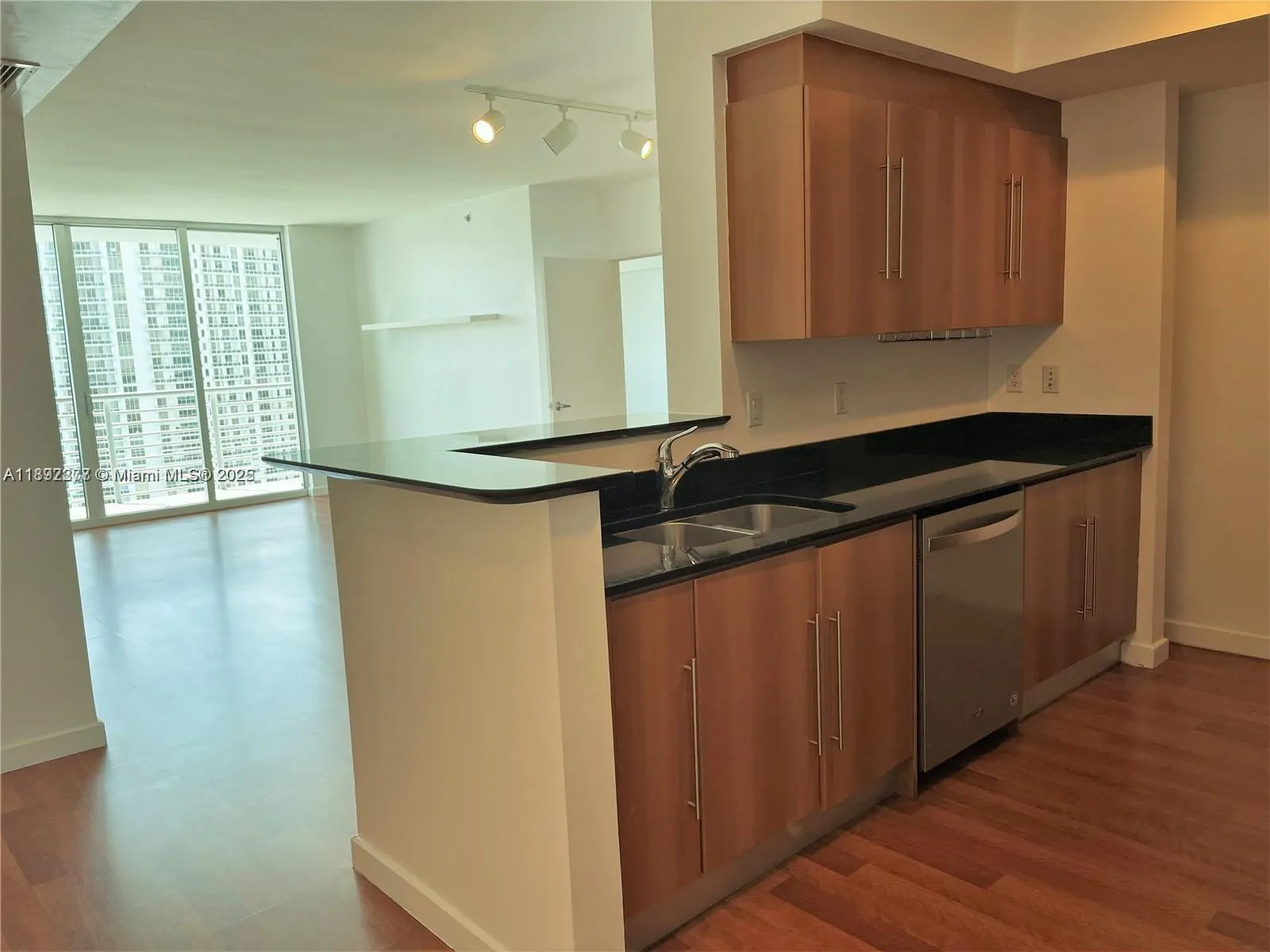 325 S Biscayne Blvd, #2619