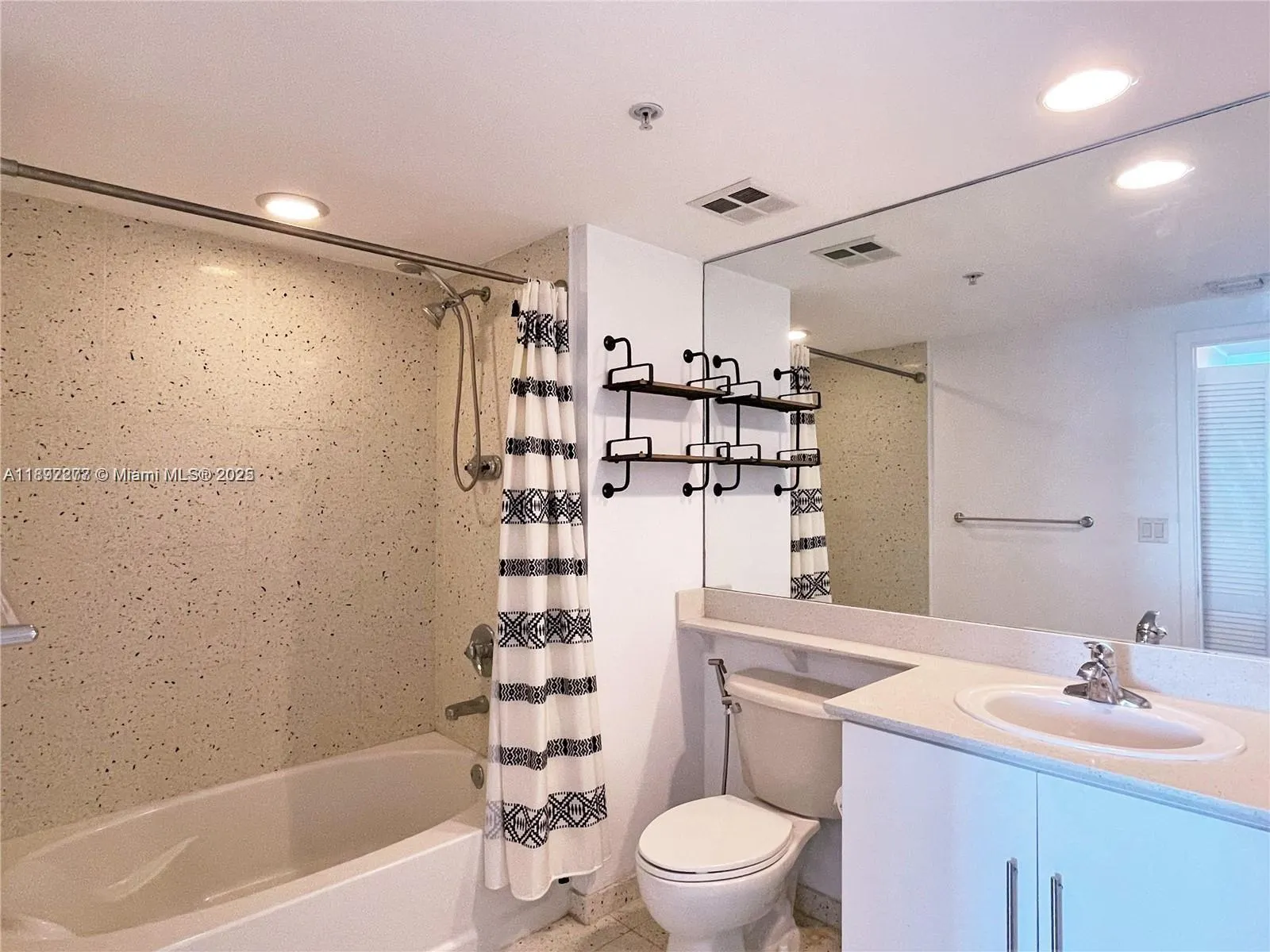 325 S Biscayne Blvd, #2619