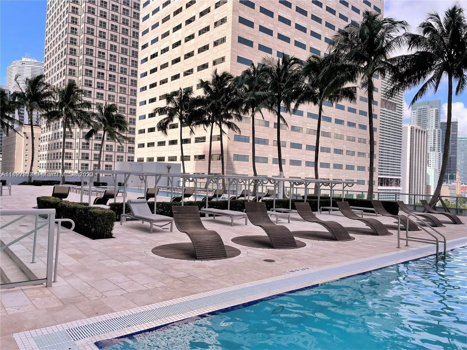 325 S Biscayne Blvd, #2619