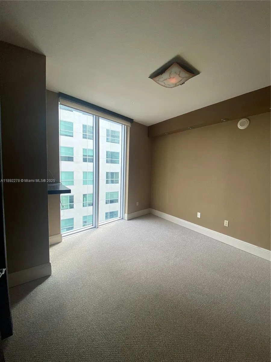 185 SW 7 ST, #2312
