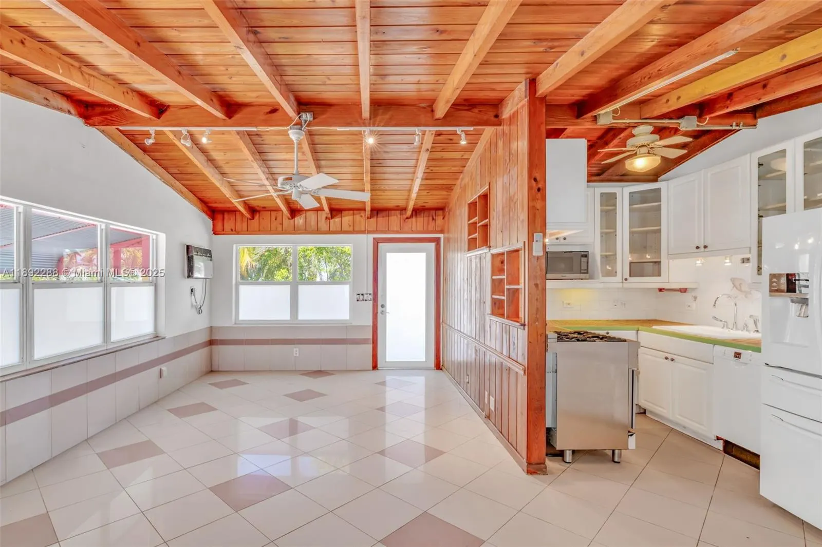 140 (Lot 25) Gardenia St