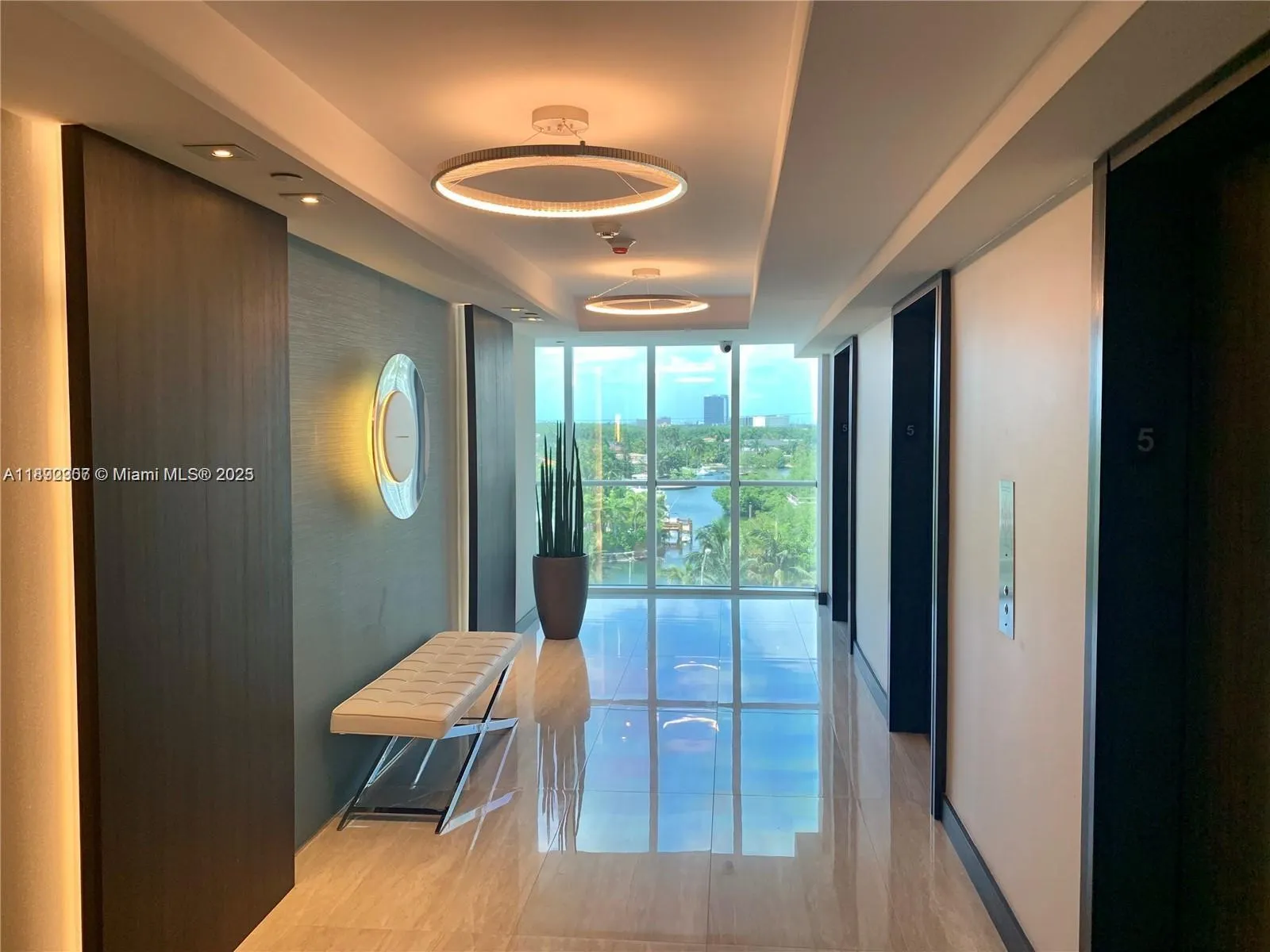 16425 Collins Ave, #512
