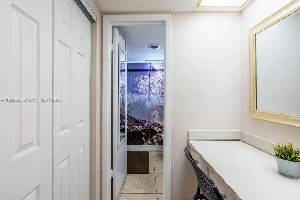 351 Cambridge Rd, #208