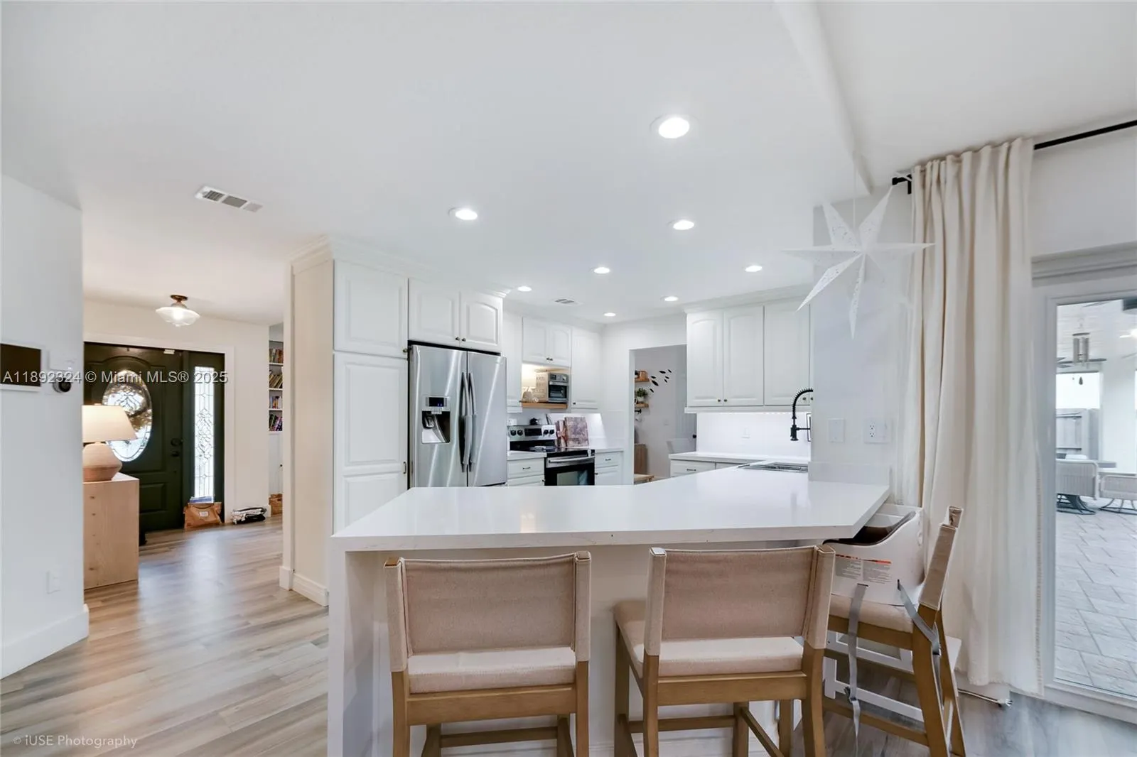 5340 Lancelot Ln