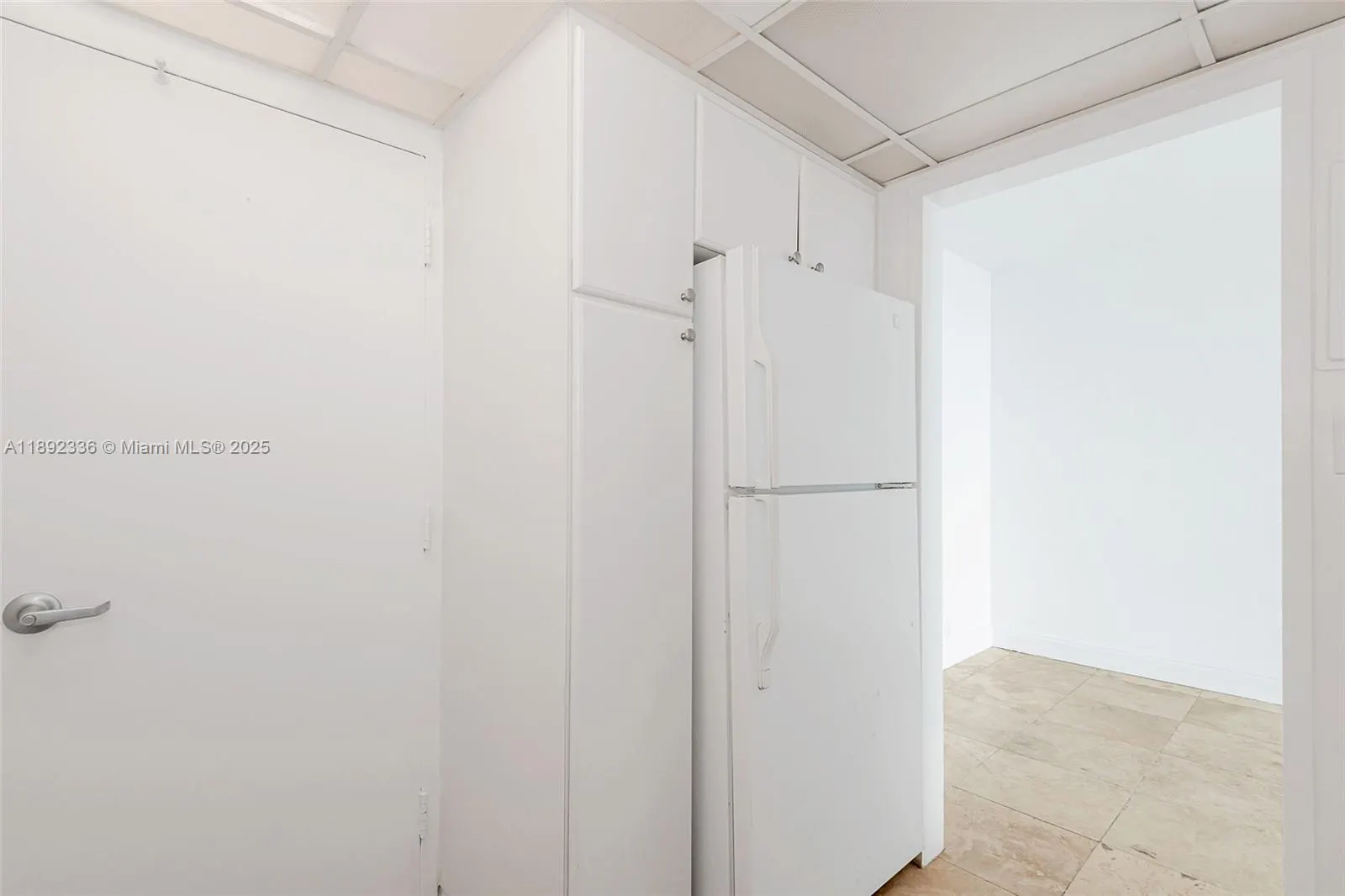 1000 West Ave, #1517