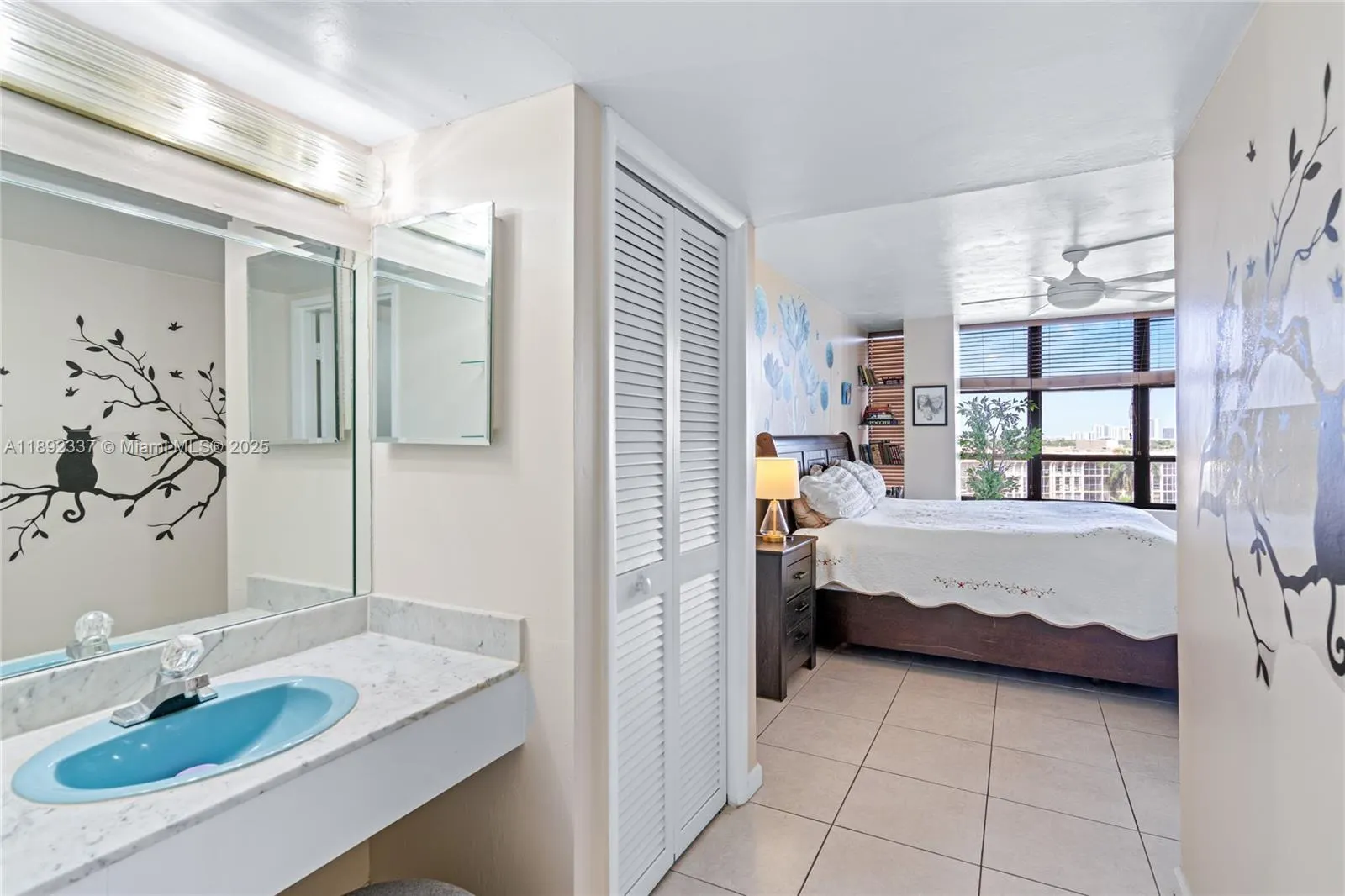 500 Three Islands Blvd, #309