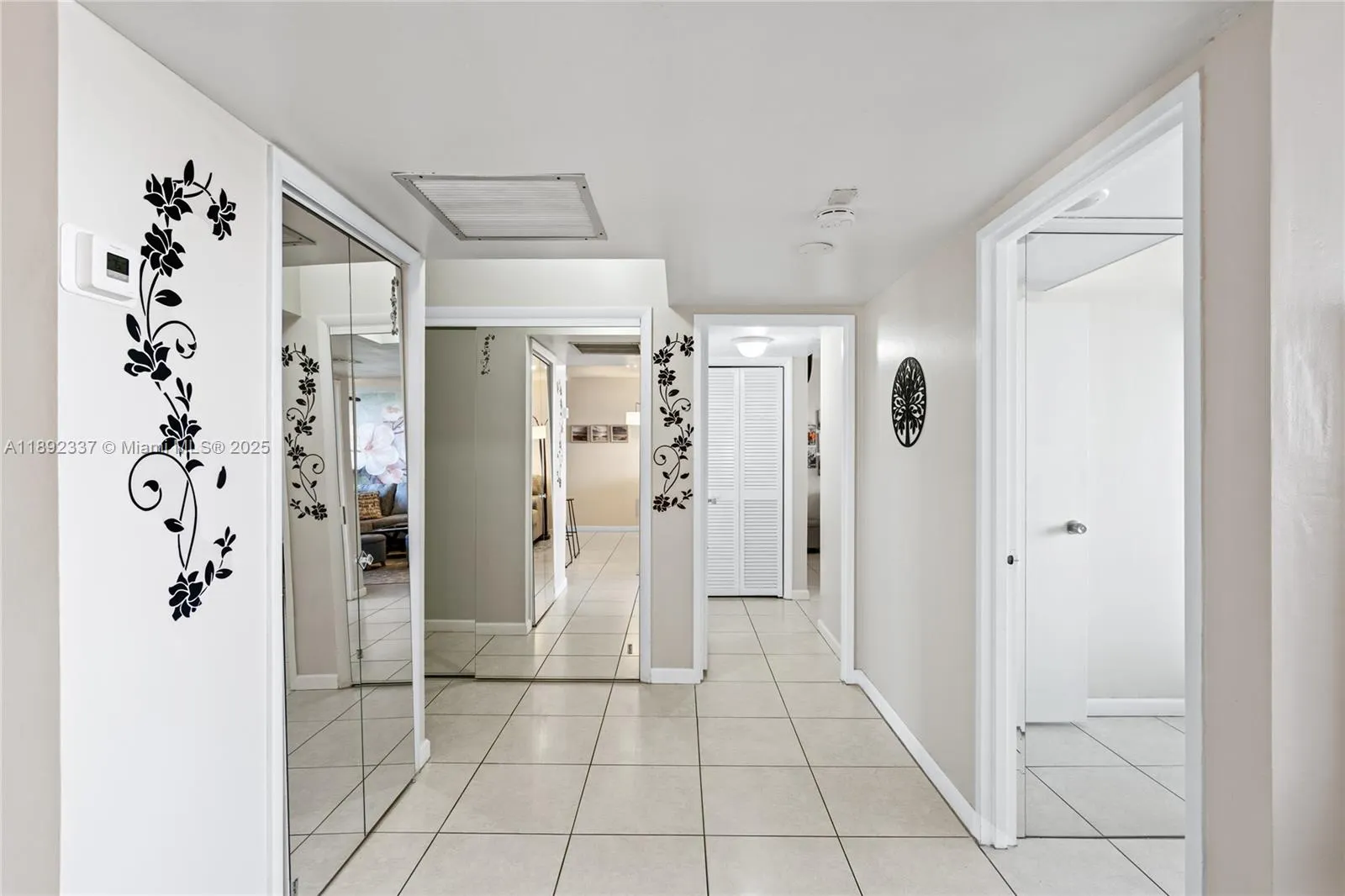 500 Three Islands Blvd, #309