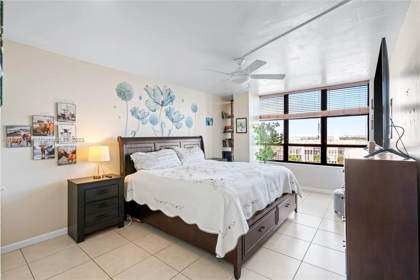 500 Three Islands Blvd, #309