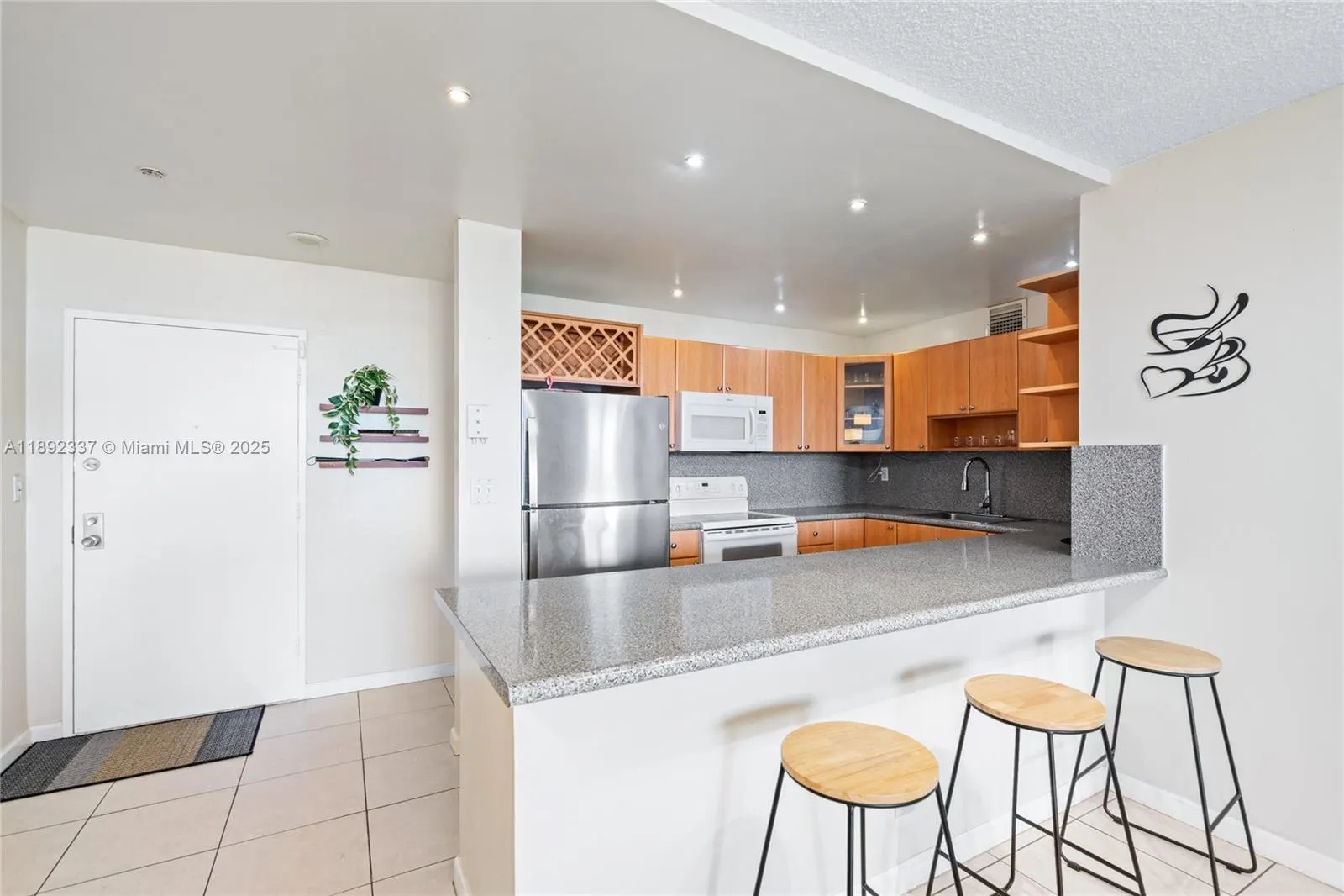 500 Three Islands Blvd, #309