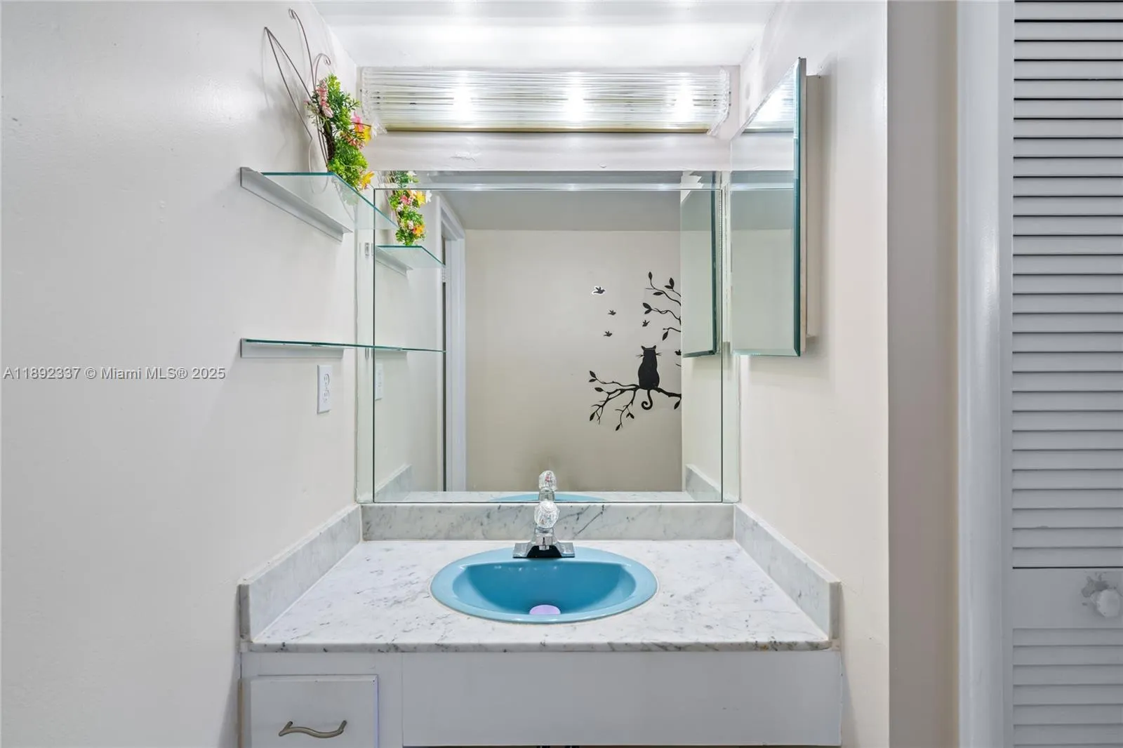 500 Three Islands Blvd, #309
