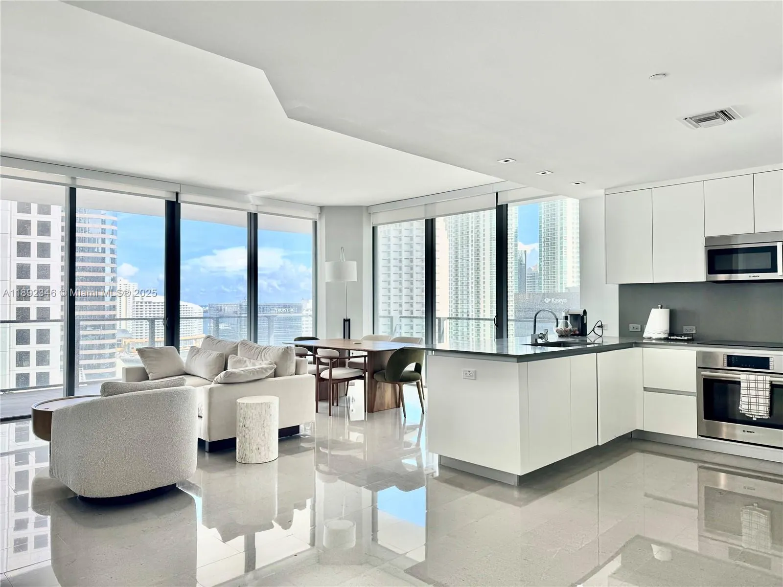 68 SE 6th St, #1501