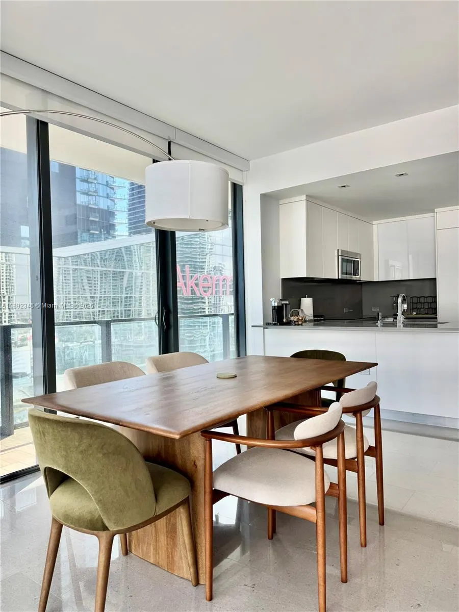 68 SE 6th St, #1501