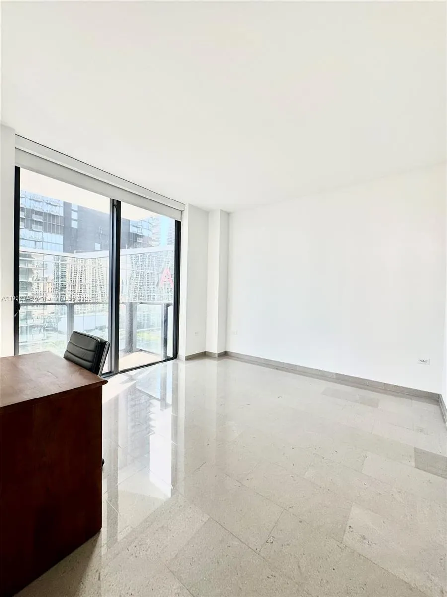 68 SE 6th St, #1501