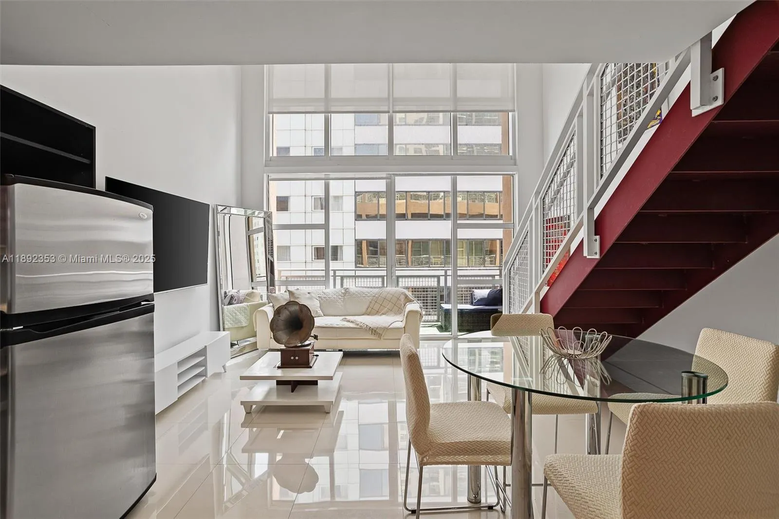 253 NE 2 ST, #626