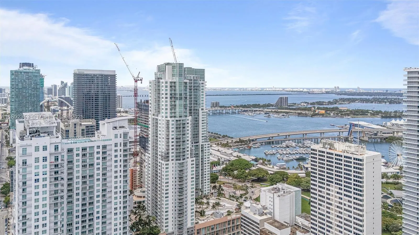 253 NE 2 ST, #626