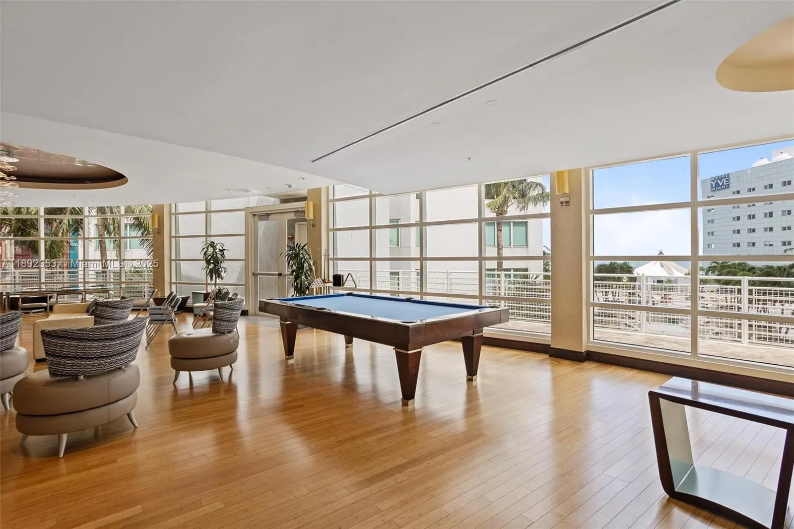 253 NE 2 ST, #626
