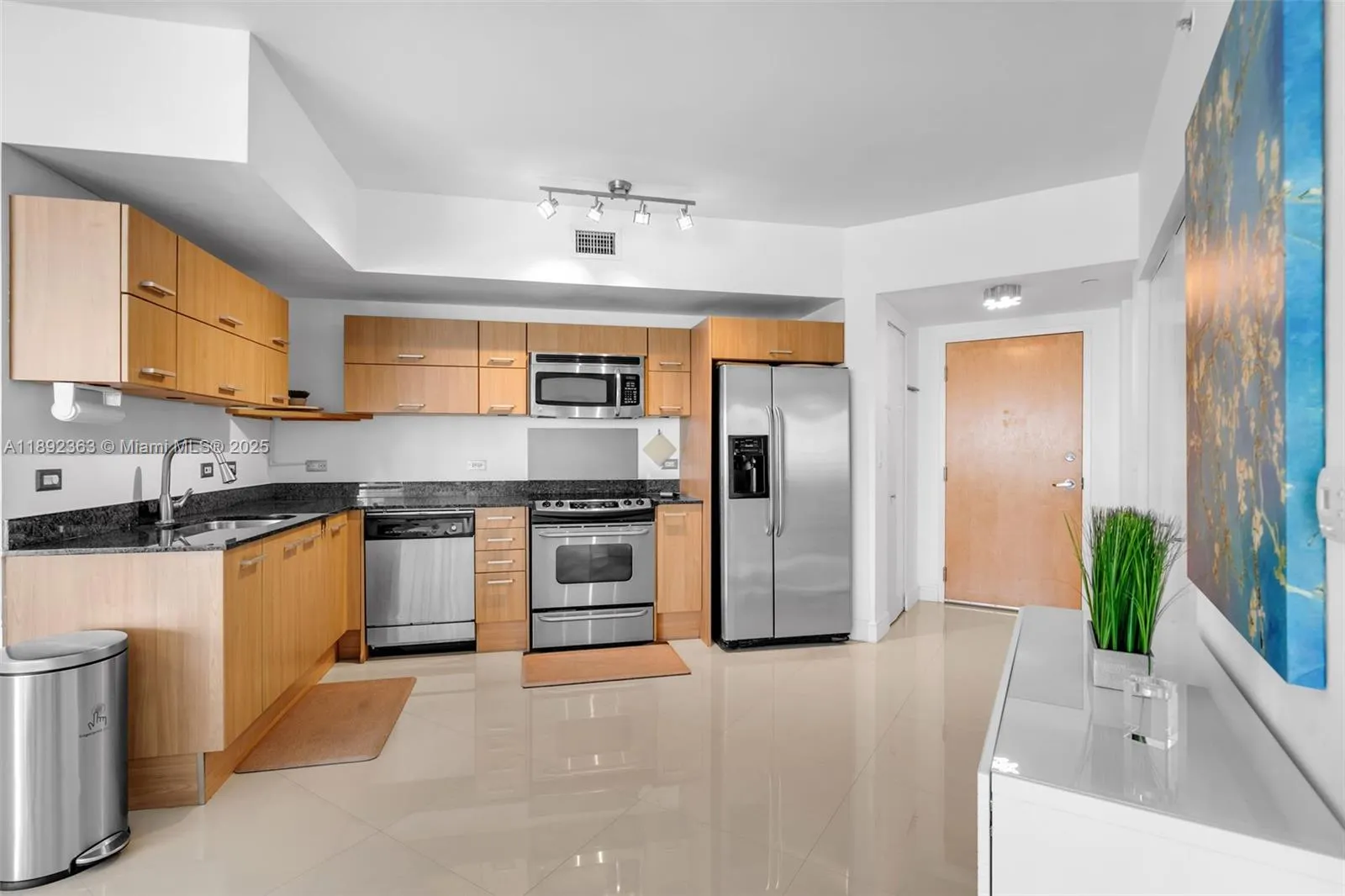 350 S Miami Ave, #1601