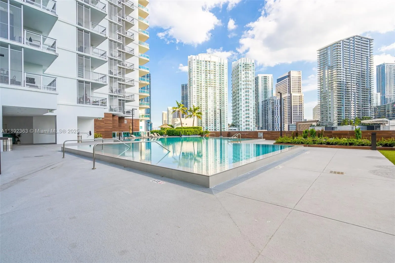 350 S Miami Ave, #1601
