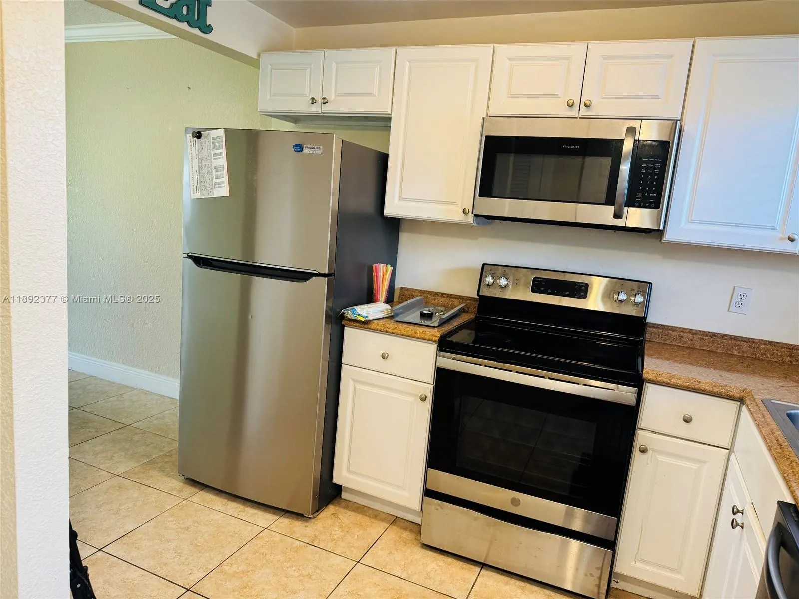 8110 Sunrise Lakes Blvd, #109