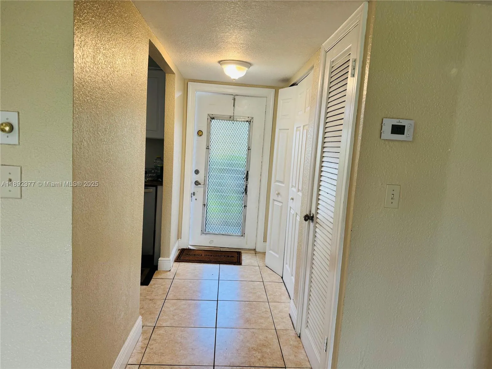 8110 Sunrise Lakes Blvd, #109