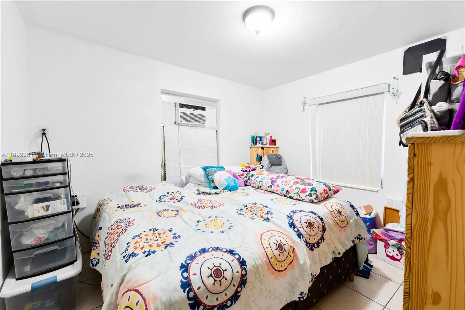 317 W 36th St